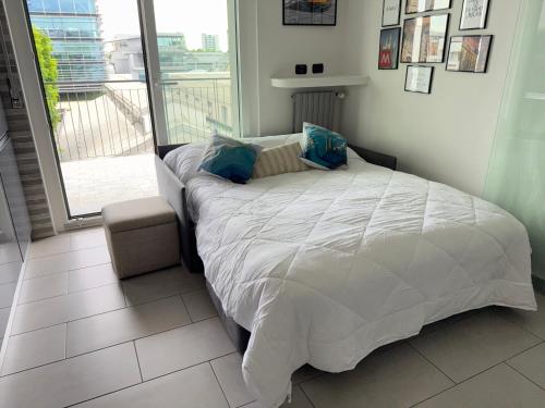10 minutes from Fiera Milano with large terrace