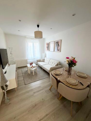 Appart Cosy 2Ch & Parking - Près de Colmar