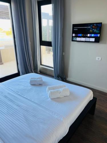 Cyan Lakefront 3BR Townhouse El Gouna