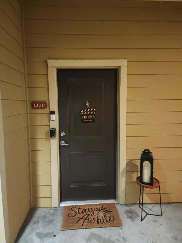 Gallery image of New Look! Book Friday & Saturday get Sunday Free Ready for Work or Play "Sleeps 4" in Charlotte