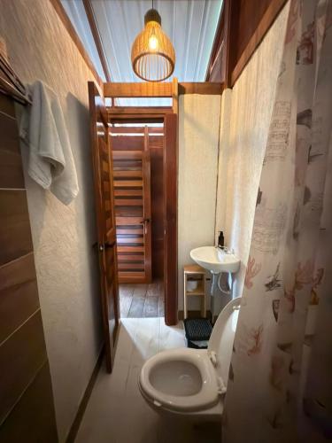 Bilik mandi di La Bamba