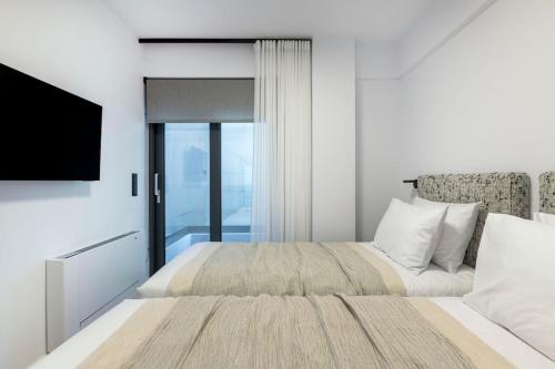 Elliniko Riviera - Family Apt Near Metro by MPS