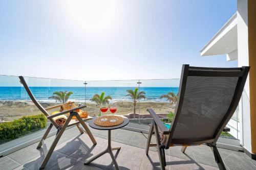 Amapola Coast - recién reformado, frente a la playa