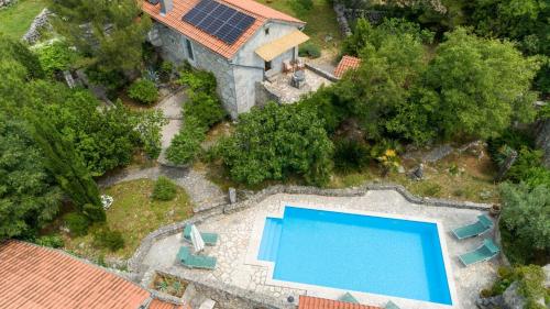 Vila Menta 1 - Indigenous Stone House by Villas Guide