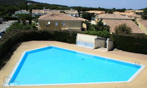 Studio le Venus Light 17 avec terrasse au village naturiste Port Venus