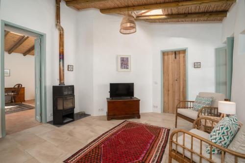 Ninho House, Callebanda Barracol