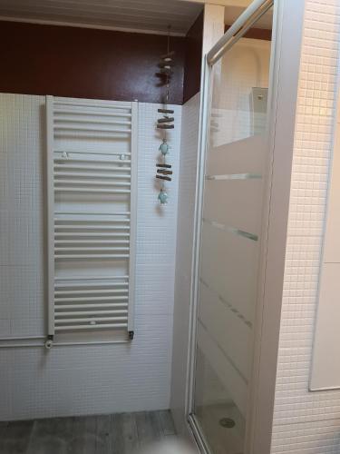Villa la Roseraie chambre avec sdb privée