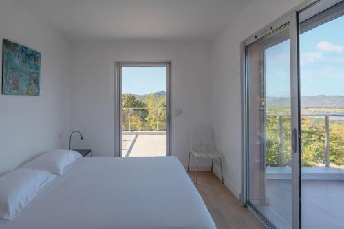 Villa SOPRA - Sea View & Pool - Porto-Vecchio