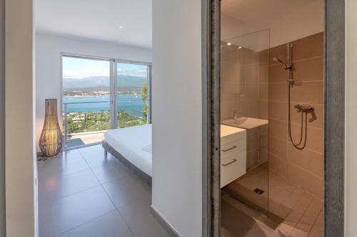 Villa SOPRA - Sea View & Pool - Porto-Vecchio
