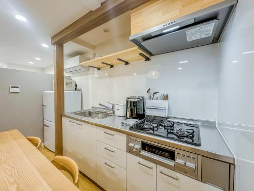 和居 汐月 広々とした和を感じる内装の部屋でゆっくり過ごせる宿
