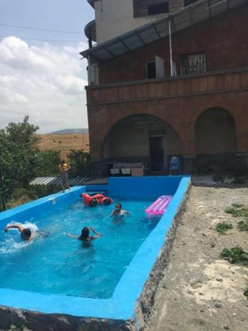 Piscina a VillaStefania o a prop