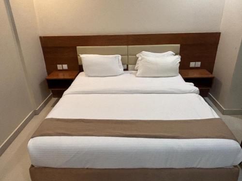 الأجنحة الفندقية