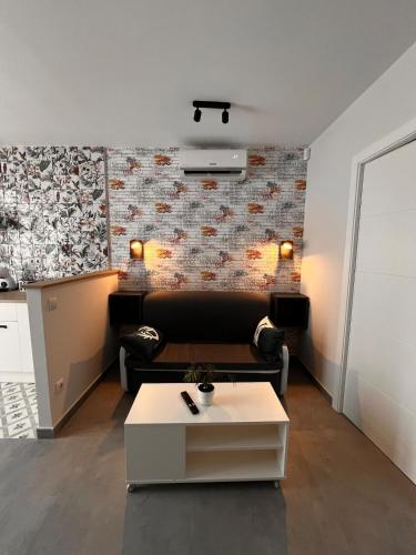 R15 Trabajo y Descanso Premium Junto al Metro