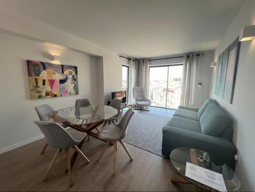 Amazing View in the Castle Hill Apartment