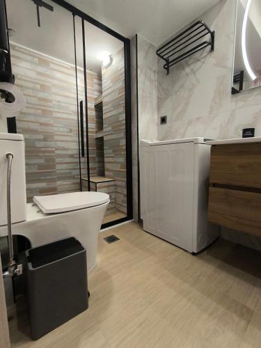 Cozy Harbor Studio Just 3 min from Piraeus Port