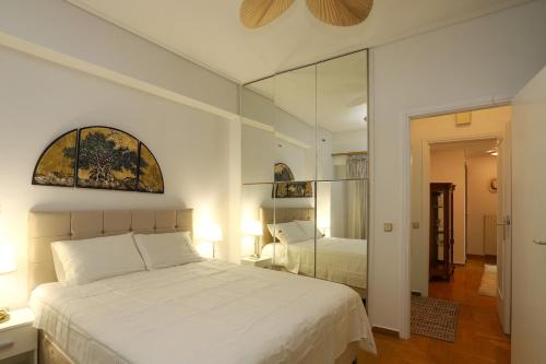 Kassandra lovely floor appartment in Patriarchou Ioakim the heart of Kolonaki