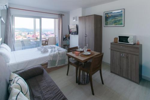 WELCS ESTUDIO 308 EMP cerca del mar