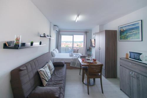 WELCS ESTUDIO 308 EMP cerca del mar