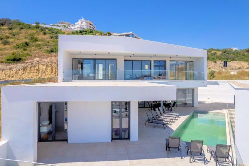 Villa Vista Albufeira Sea Views Heated Pool Walk To Marina