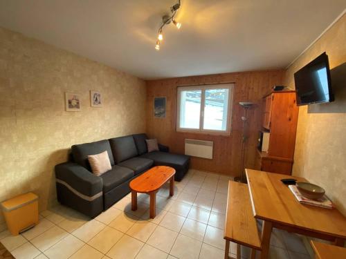 Studio chaleureux 4 pers, La Pierre St Martin - parking gratuit, casier à skis, proche pistes - FR-1-602-72