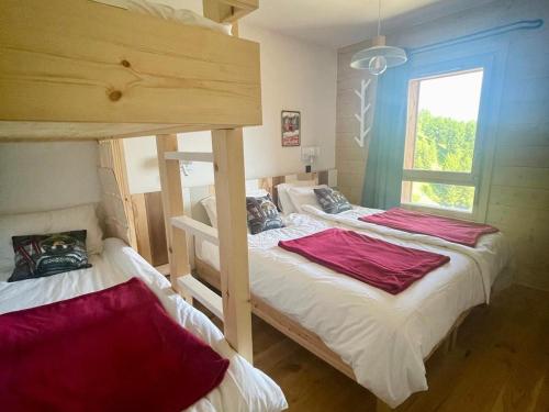 Grand appartement avec accès direct aux pistes et vue Mont Blanc