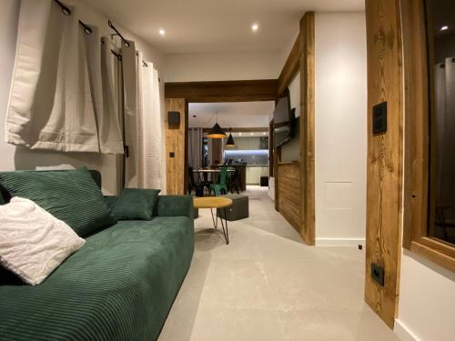 Appartement skis aux pieds, 2 cabines, WiFi, animaux admis