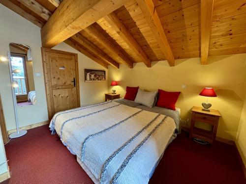 Chalet spacieux avec sauna, 4 chambres et Wi-Fi
