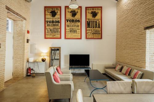 Cozy Center Apartment