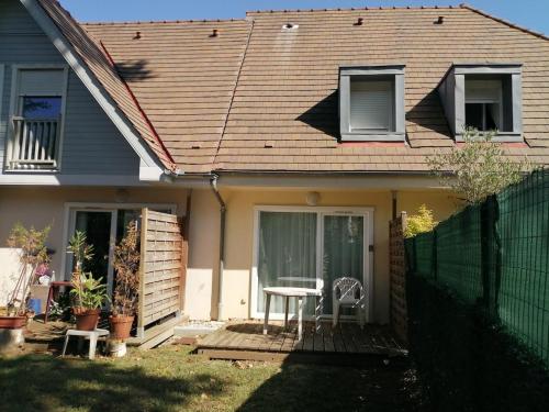 Cottage Salies