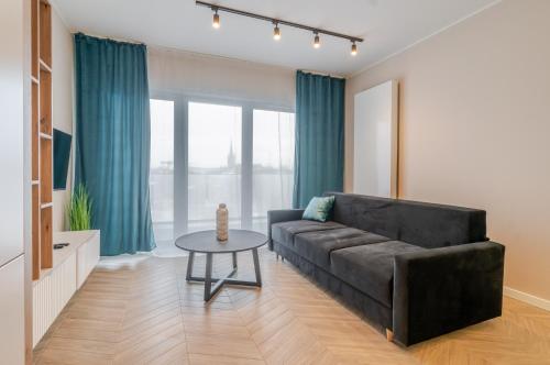 Spodek Urban Chic Studio by BookingHost