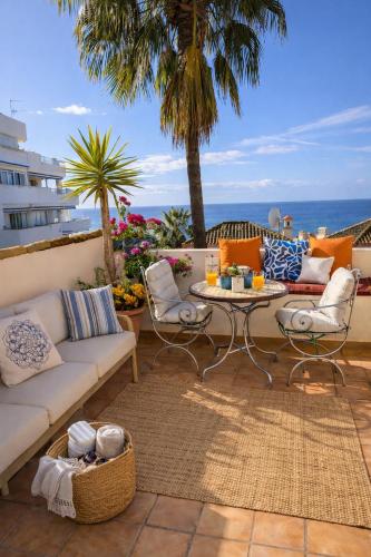 Noctua Estepona Puerto 021