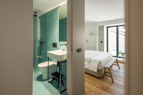 Elegant apartment in the historical center of Porto