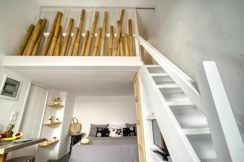 Mykonos Yialos Town Home Loft - by Hospirit