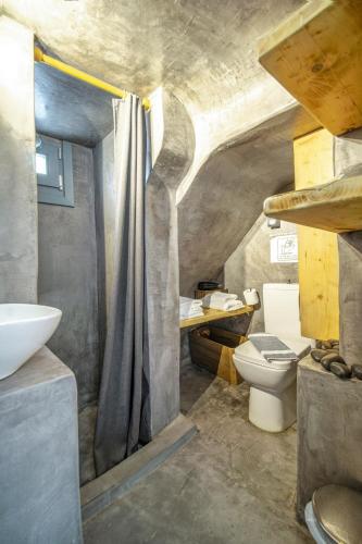 Mykonos Yialos Town Home Loft - by Hospirit