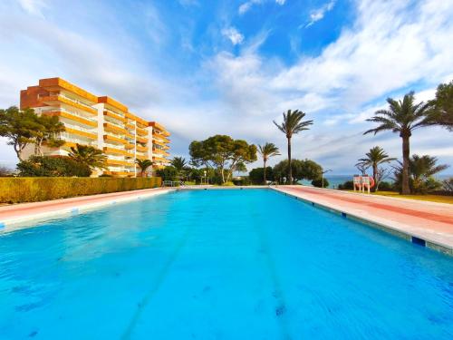 Apartamento frente al mar con piscina Miami Platja