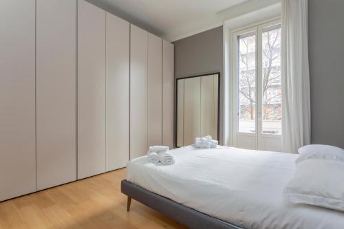 HomeLovers Two Rooms Close to City Life MM1 Metro