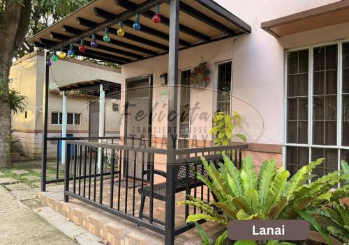 Gallery image of Felicitas Tagaytay Transient House in Tagaytay