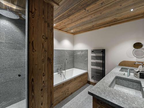 Duplex calme avec parking et WiFi à Val d'Isère