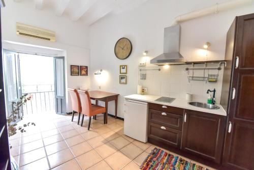 The Arenal Nook - Only Adults 1