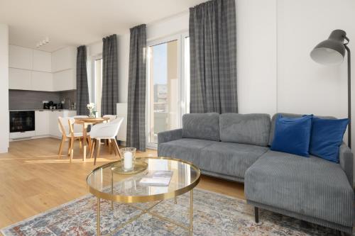 Green Apartments Bora-Komorowskiego by Solarento