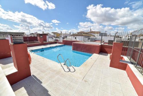 New! Exclusive Duplex Design | Parking & Pool