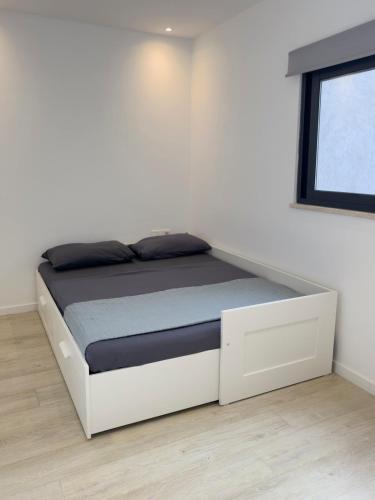 Cozy 2 bdr aprt, rooftop pool - LCGR