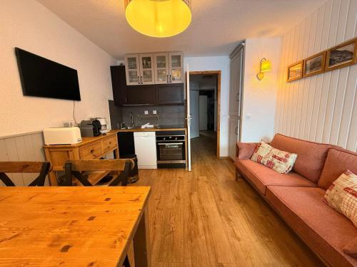 Appartement skis aux pieds avec parking et wifi à Tignes