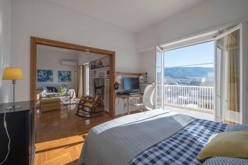 Beautiful 94 sq.m apartment with view over Athens