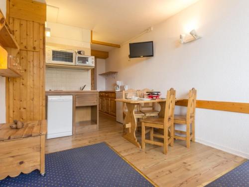 Studio agréable 4 pers, centre station, balcon sud