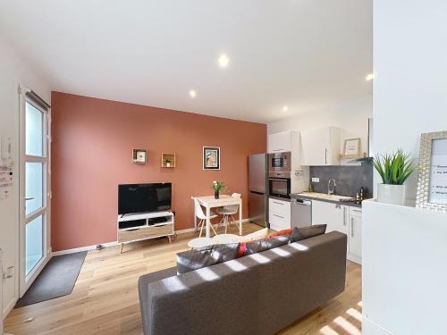 Le Rémois - Appartement rare - Cour privée - Parking - Reims