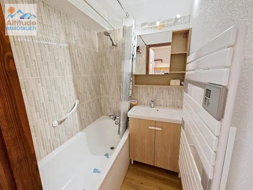 Appartement cosy proche du domaine skiable du Linga avec casier à ski et parking