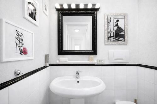 Pantheon Grand Loft, Spacious and Bright for 8 Via dei Cestari