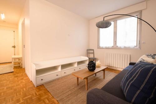 Modern Flat with Balcony Opera & Saint-Lazare