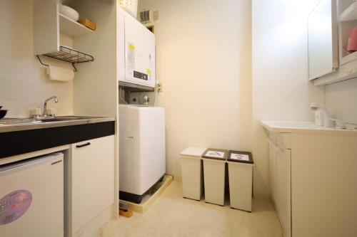 Pet-friendlyCozy stay for 3 - 1 Stop to Shinjuku - Direct Bus to Shibuya 初台8分 新宿1駅 渋谷バス直通 3名までOKの快適ステイ